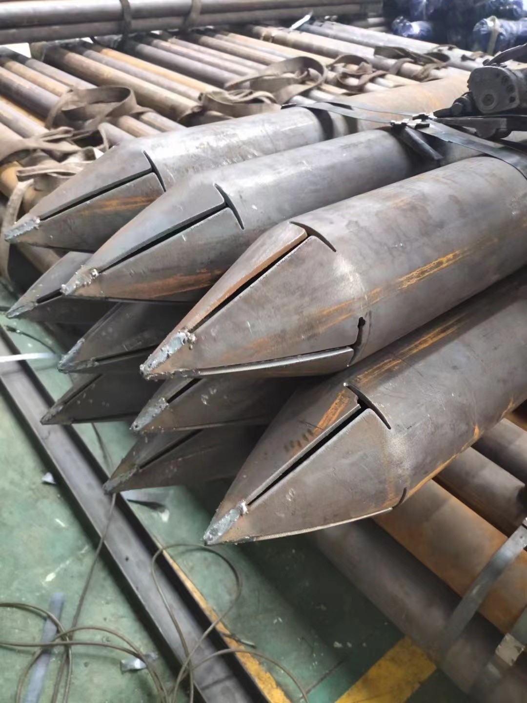 乌拉特中108mm管棚管