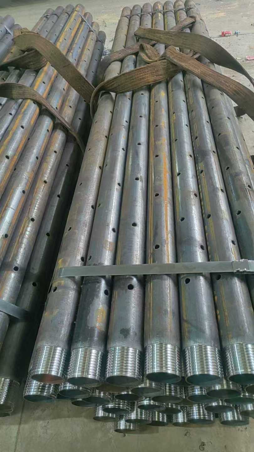 乌拉特中159mm管棚管